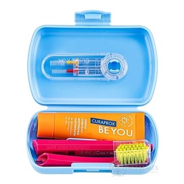 CURAPROX Travel set modrý (1x zubná kefka, 2x medzizubná kefka CPS, 1x zubná pasta 10 ml, 1x držiak UHS 425) 1x1 set obrázok