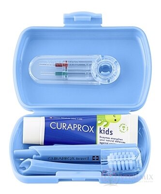 CURAPROX Kids travel set modrý (1x zubní kartáček, 2x mezizubní kartáček CPS, 1x zubní pasta máta 6+ 10 ml, 1x nálepka) 1x1 set